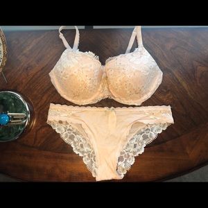 Victoria’s Secrets Body by Victoria Demi